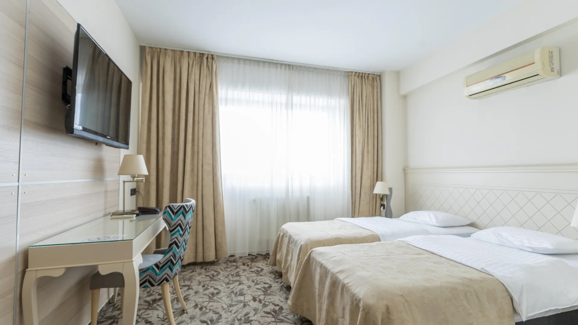 Homestay Casa Siqua Apartment Bucharest