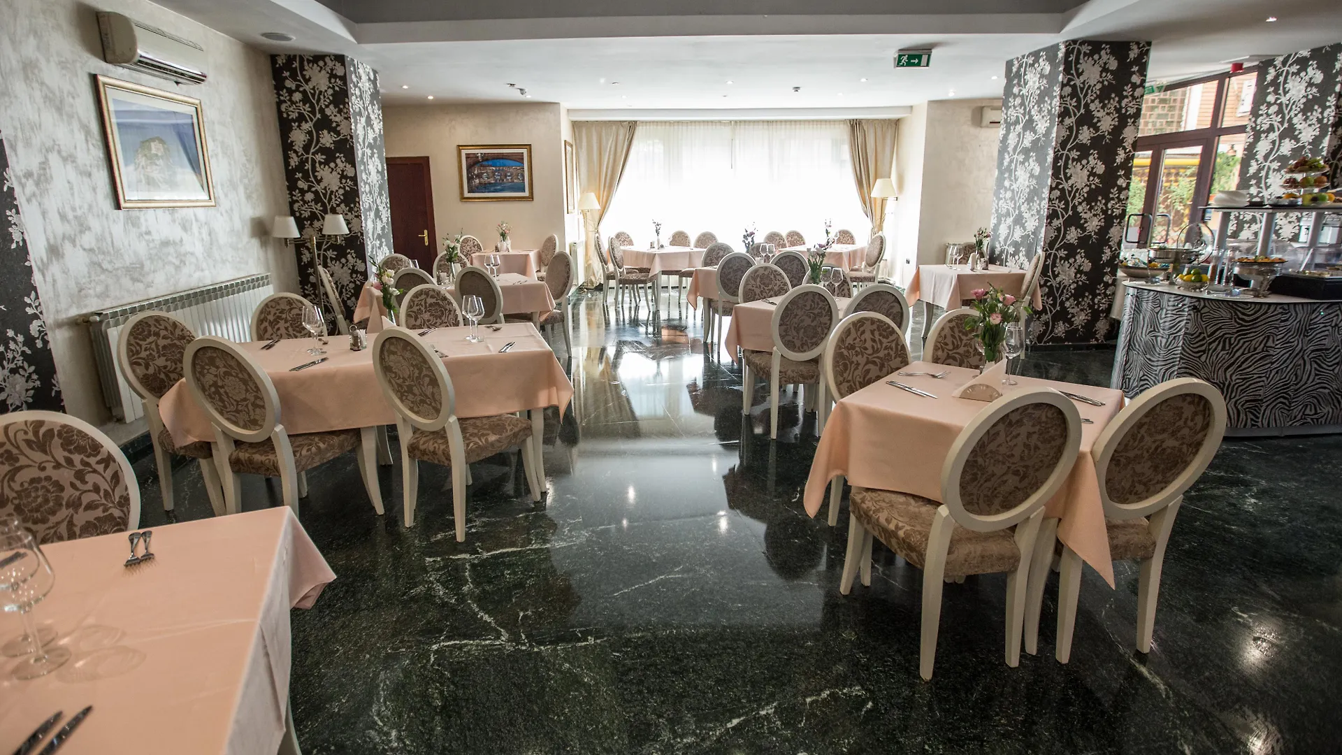 Casa Siqua Apartment Bucharest 0*,