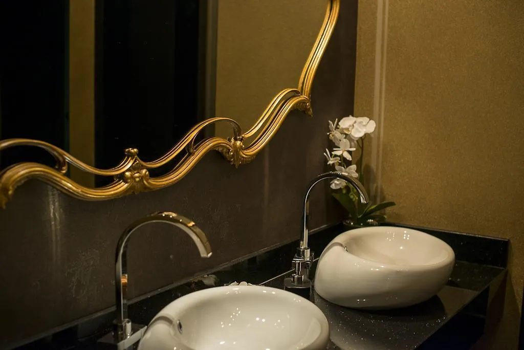 Casa Siqua Apartment Bucharest Homestay