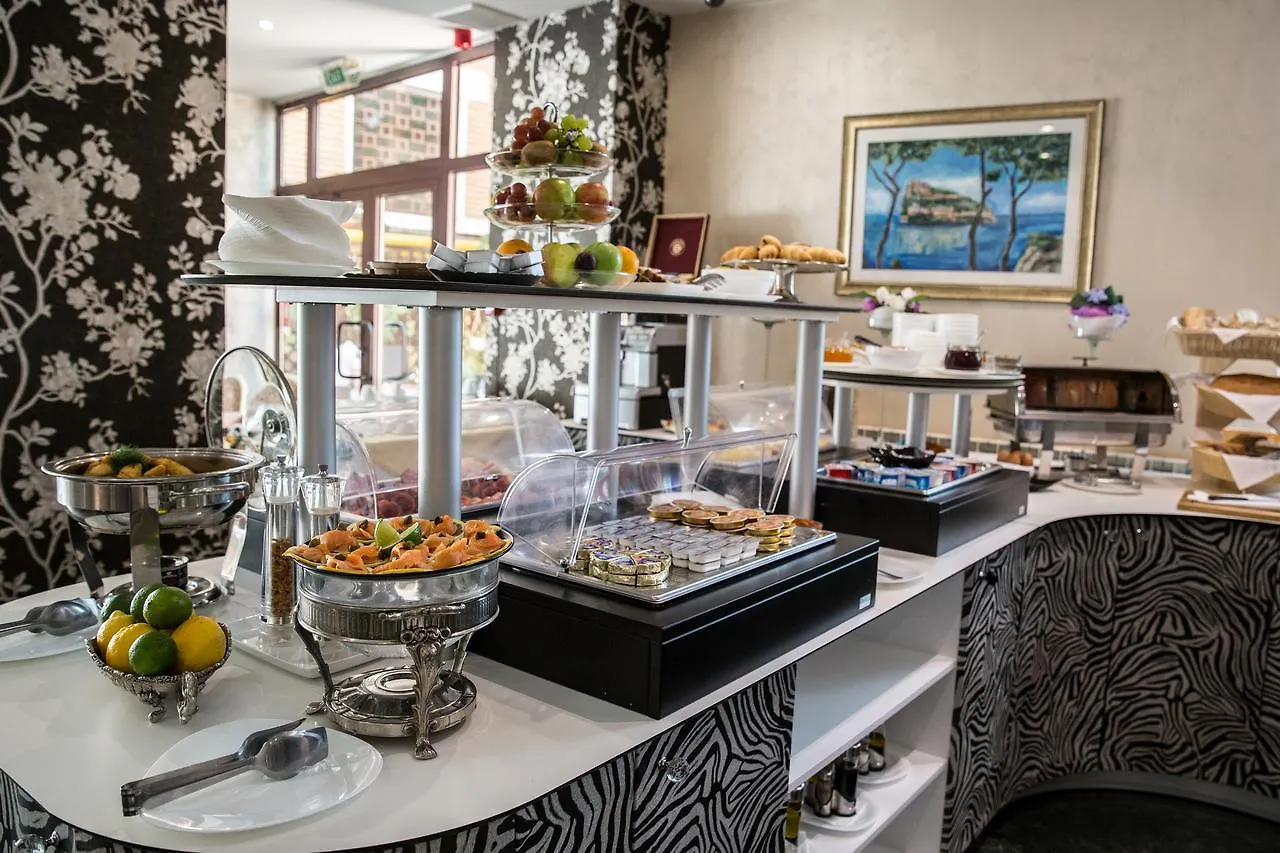 Casa Siqua Apartment Bucharest Homestay