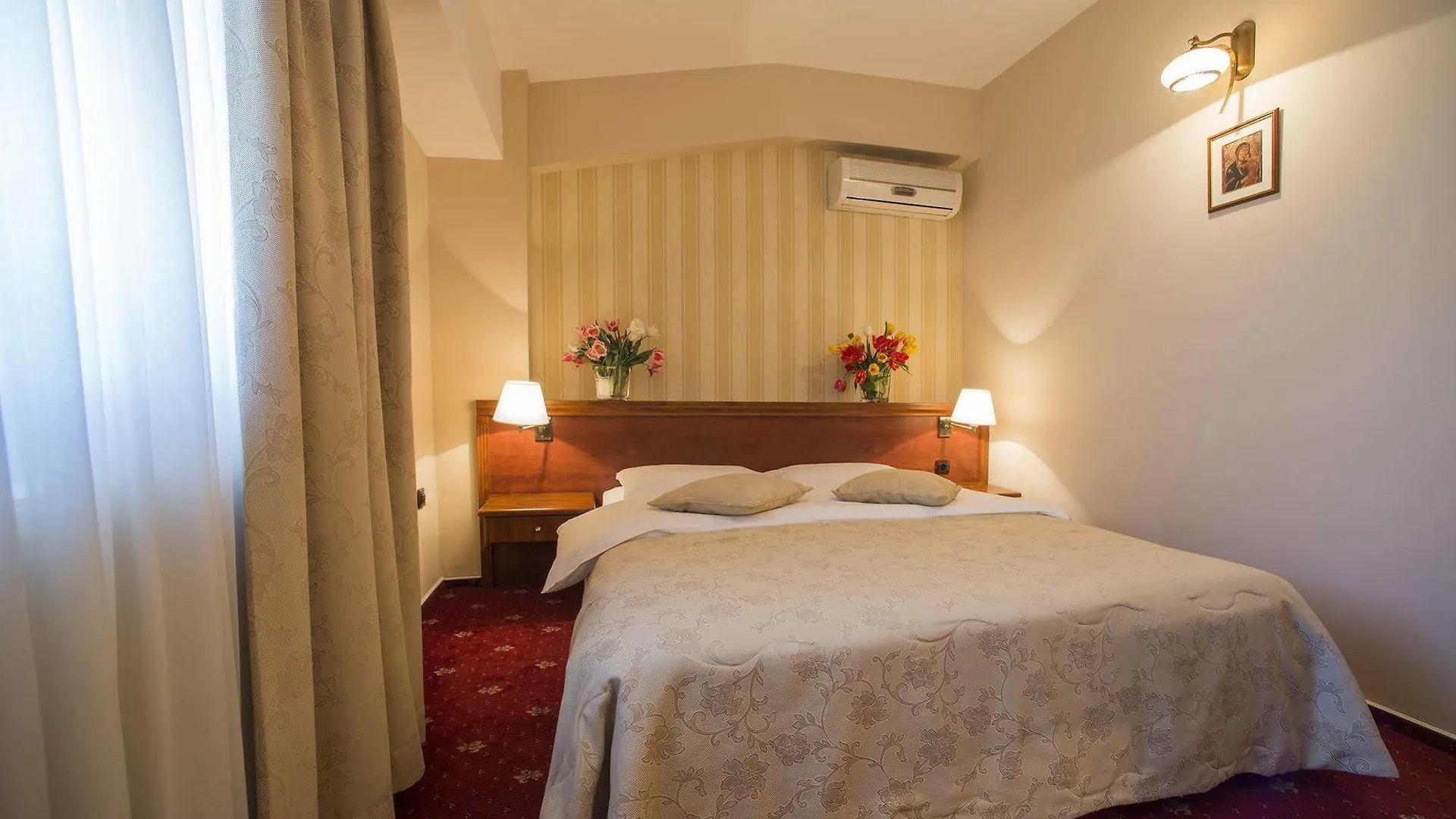 Homestay Casa Siqua Apartment Bucharest Romania